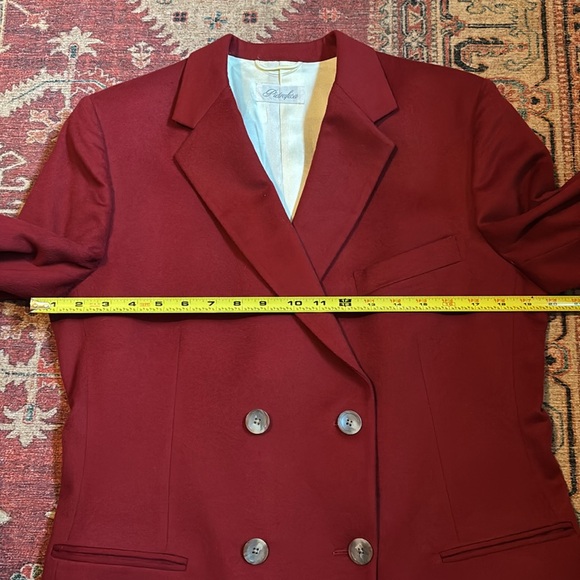 Vintage Cashmere Blazer - Picture 10 of 11